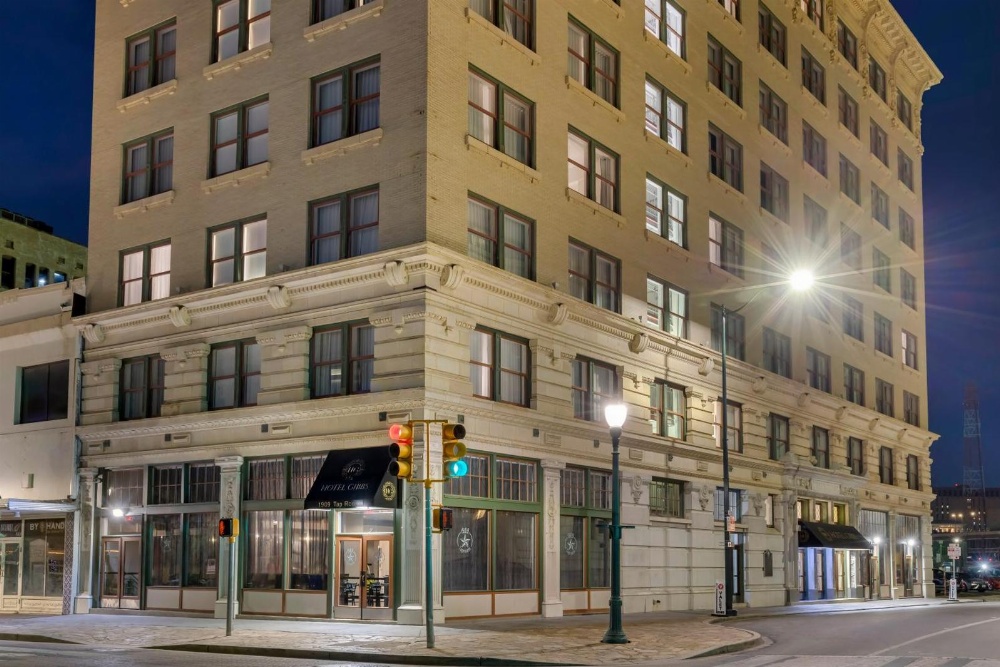 Hotel Gibbs Downtown Riverwalk Main image